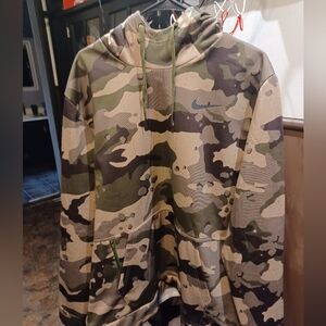 Nike Therma-FIT Camo Jacket in Green and Brown